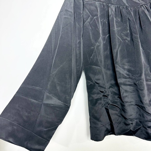 Chaser NWT Long Sleeve Shirred Slit Back Blouse w/ Yoke Vintage Black Sz Medium - Picture 3 of 7